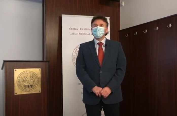 MUDr. Milan Kubek hovoří ve videu ČLK o epidemiologické situaci a očkování proti covid-19