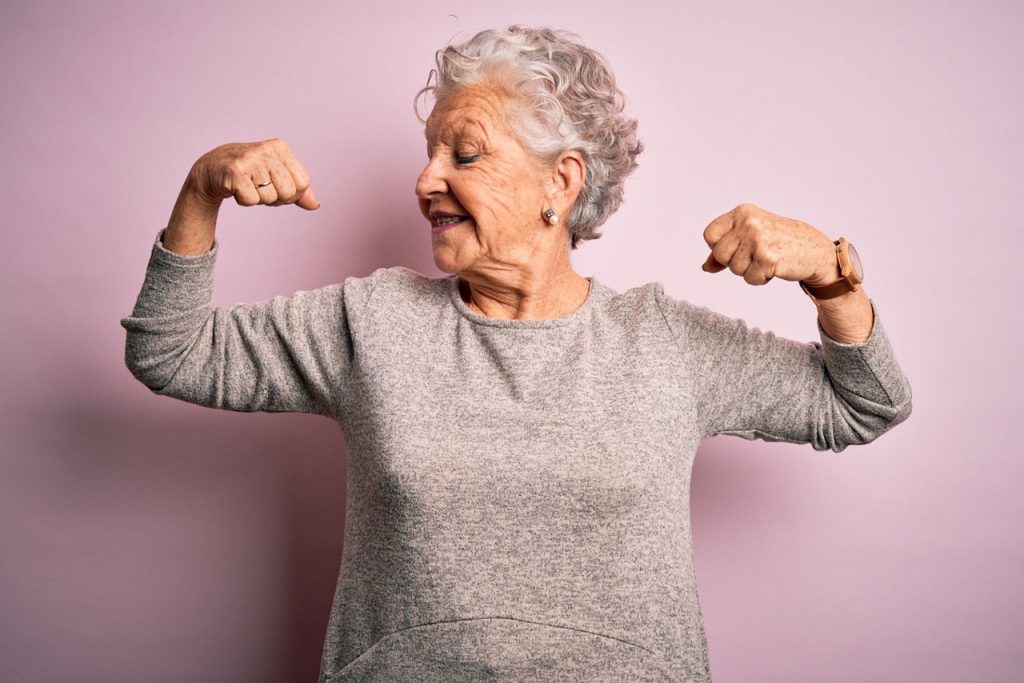 Old Woman Biceps Strong Aged - tatyanaBuzmakova_Krasnova / Pixabay