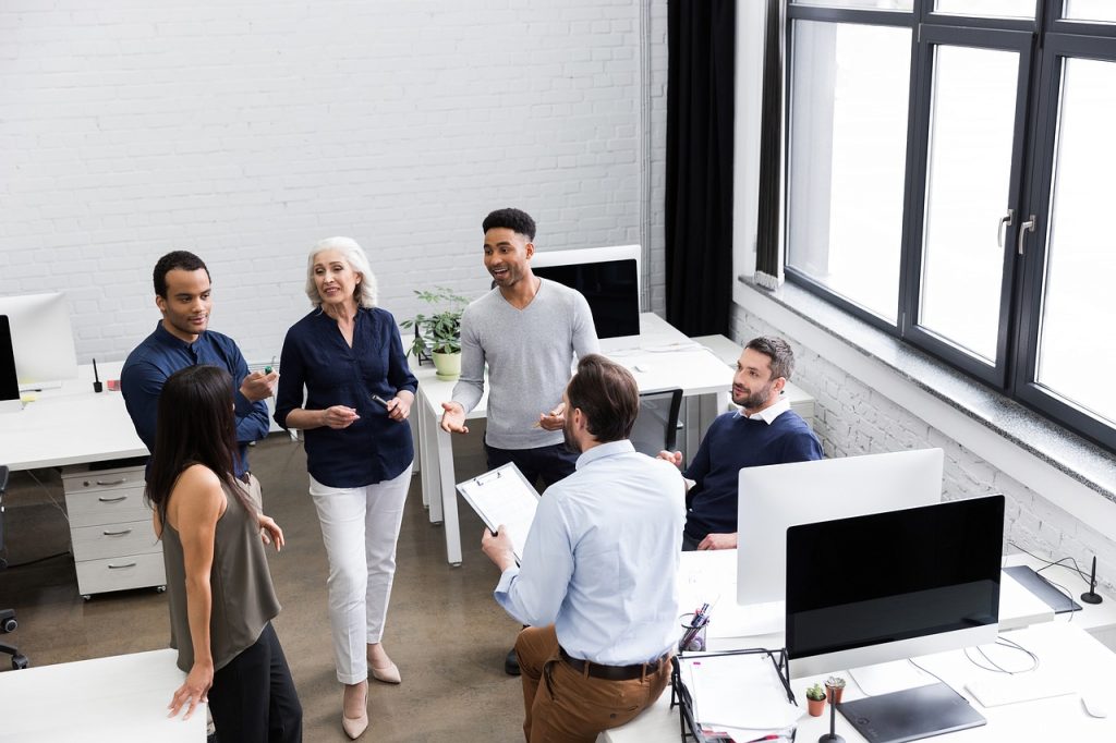 Team Colleagues Coworkers Office - fahribaabdullah14 / Pixabay