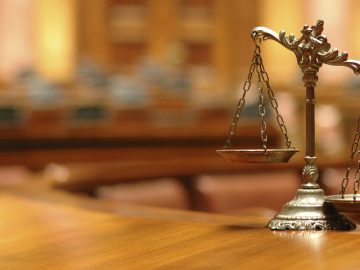 Sepišme a přijměme covid-19-eradikační zákon!