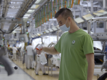 Nová proticovidová opatření jsou nedostatečná a nedostanou nás ven z krize